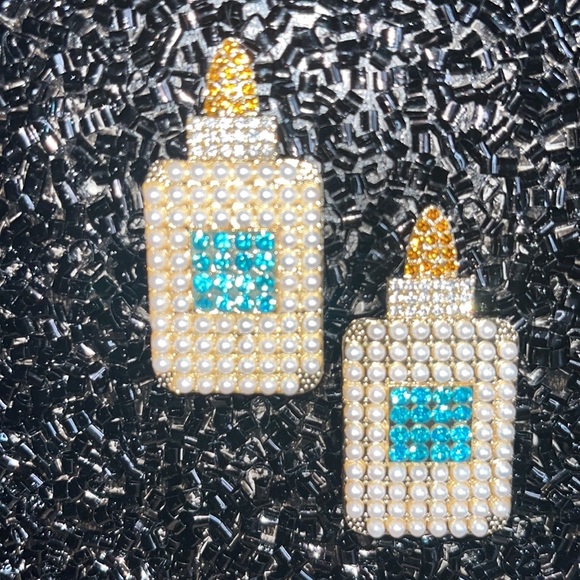 Be the Glue that holds things Together - Picture 12 of 17